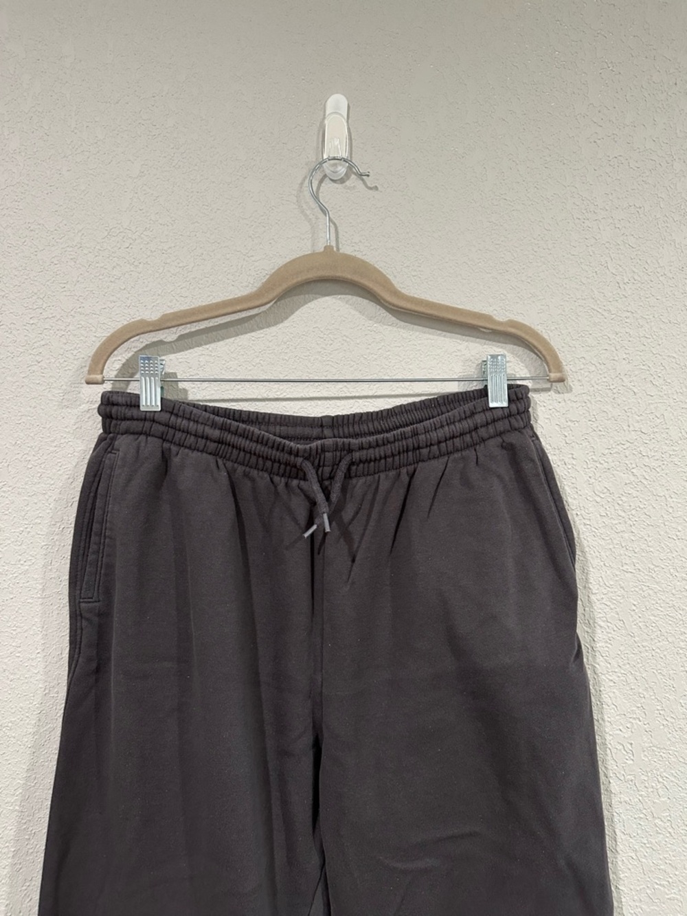 H&M Charcoal Gray Elastic Waist Jogger Sweatpants